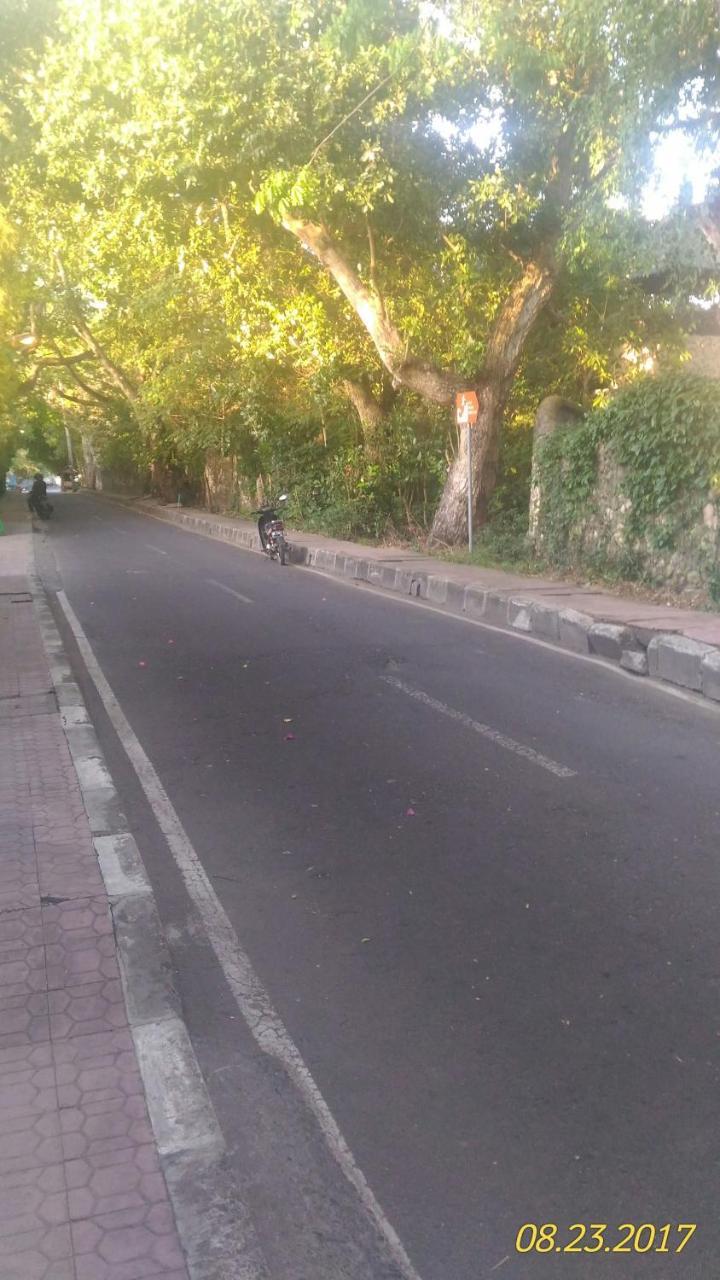 Sanur Beach Villas Exterior photo
